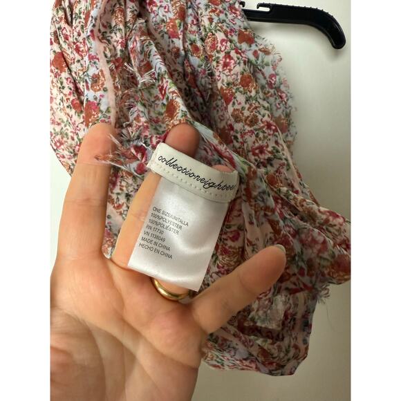 Buckle Collection Eighteen Infinity Scarf Pink Ditsy Floral Lightweight Boho - Picture 3 of 3